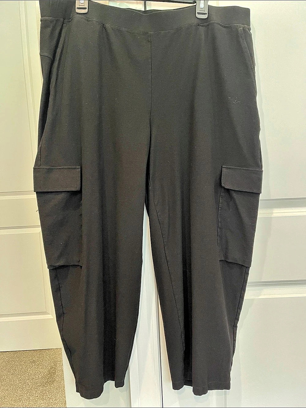 Eileen Fisher Washable Stretch Crepe Cargo Pant, black, size 1x